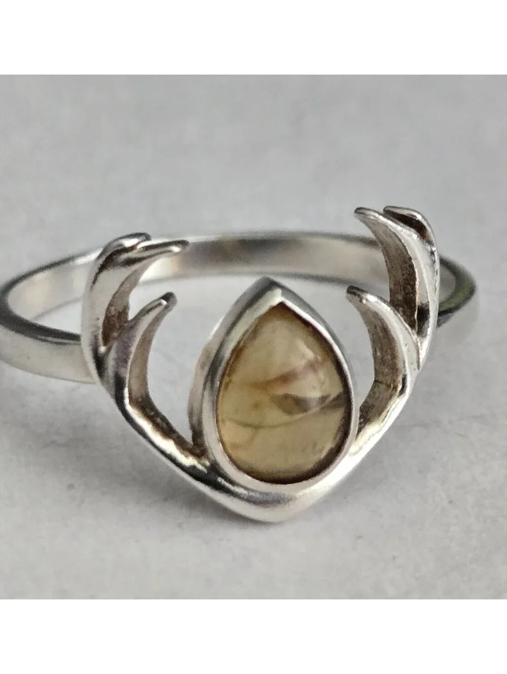Unique Hand-Crafted Vintage Sterling Silver Deer Antler Ring - Size 7.75